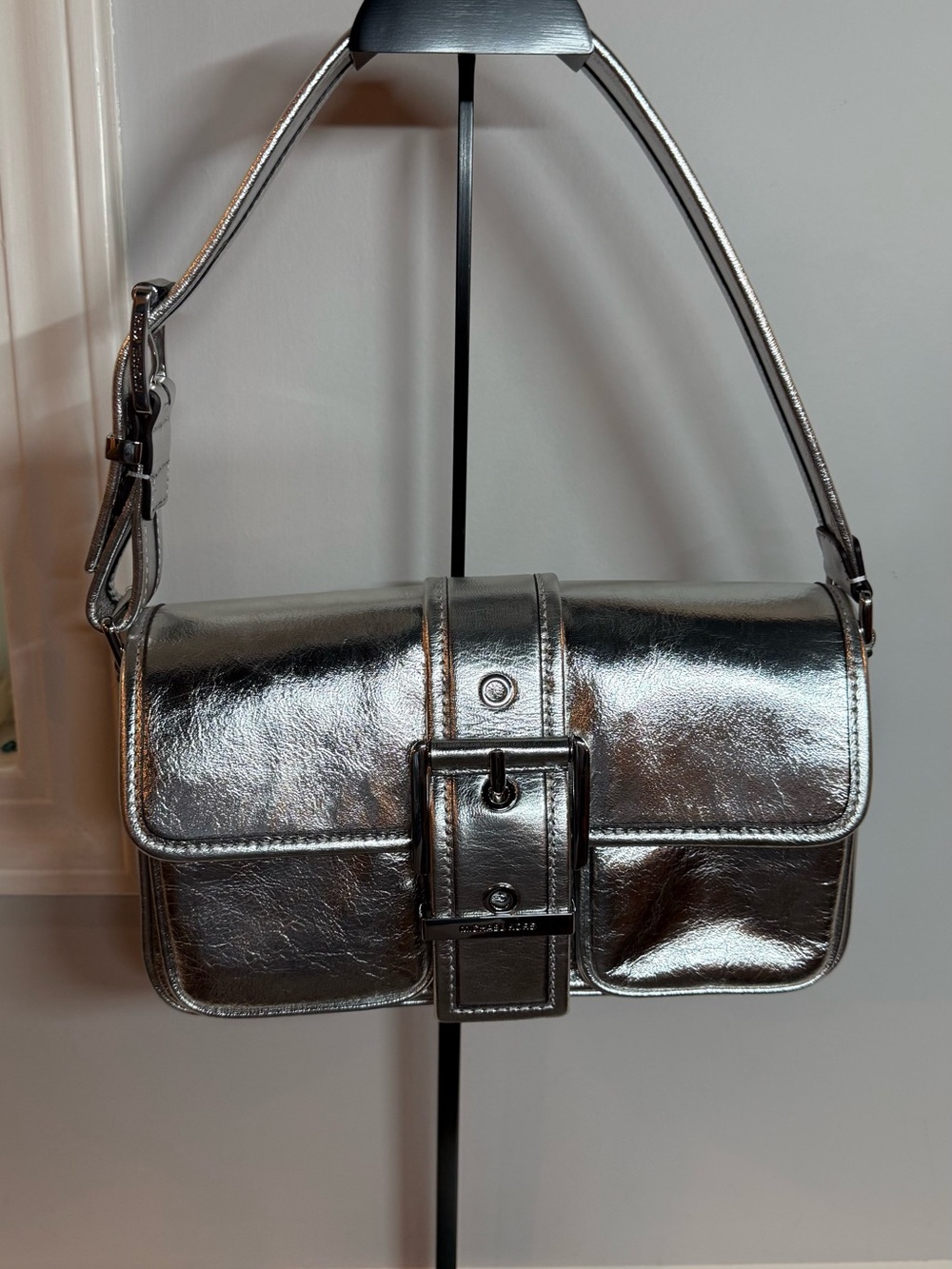Michael Kors Colby Medium Leather Shoulder Bag